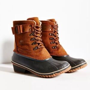 Sorel Tan and Black Winter Boots